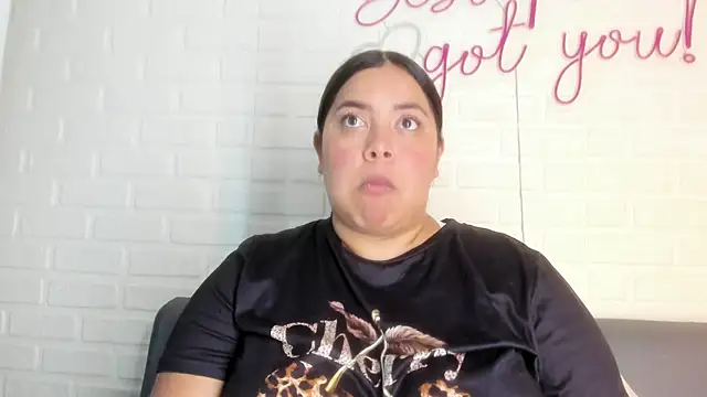 Snapshot of tatijara chatting on 12-04-25, 07:00 tatijara online show from 12-04-25, 07:00