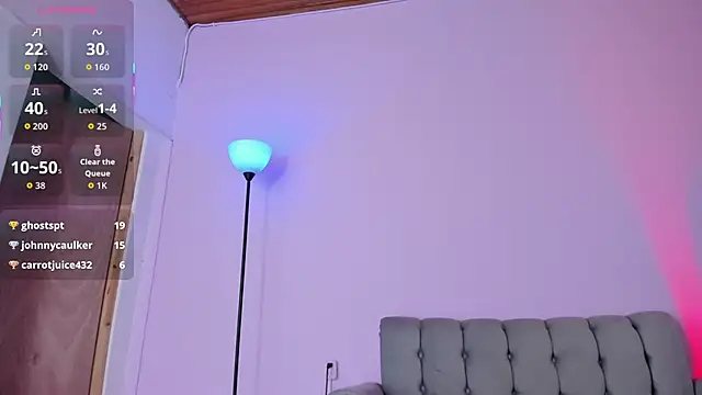 zoe6x online show from 11-13-25, 03:55