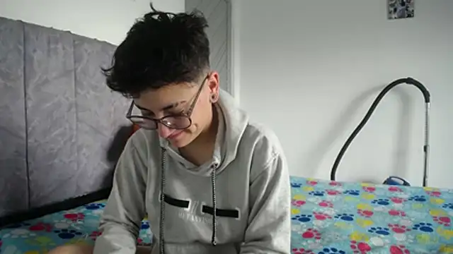 linda 33 online show from 03-19-26, 03:16