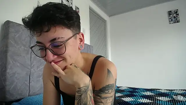 linda 33 online show from 03-28-26, 04:28