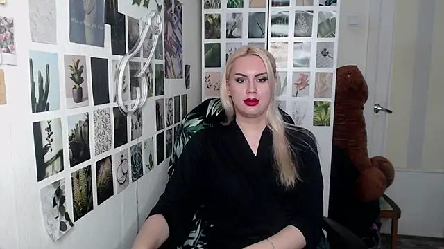 CapriScorpion online show from 11-22-25, 10:58