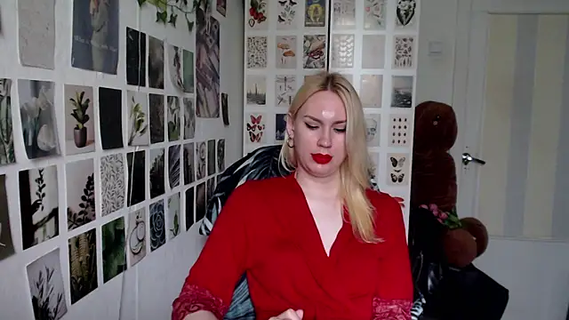 CapriScorpion online show from 05-18-26, 01:17