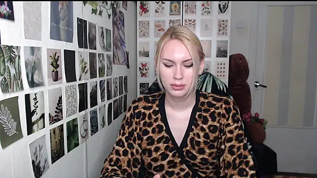 CapriScorpion online show from 06-11-26, 10:57