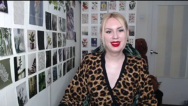CapriScorpion online show from 06-12-26, 11:42