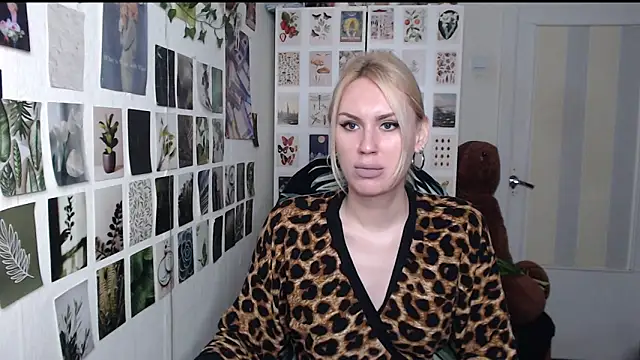 CapriScorpion online show from 06-13-26, 10:46