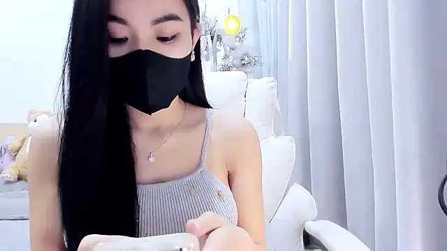 Lita-Julia online show from 05-14-26, 06:58