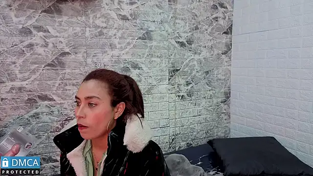 CarolRodriguez  online show from 11-24-25, 07:13