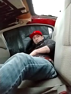 Snapshot of prettyboi6992 chatting on 02-12-25, 12:16 prettyboi6992 online show from 02-12-25, 12:16