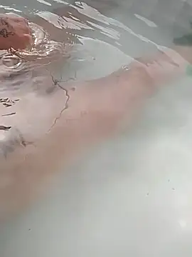 Snapshot of prettyboi6992 chatting on 02-24-26, 04:27 prettyboi6992 online show from 02-24-26, 04:27