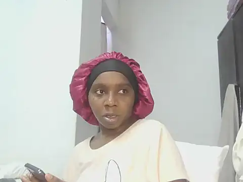 Sexxybella27 online show from 10-13-25, 09:48