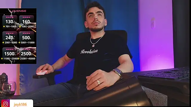 Snapshot of Jey_keler1 chatting on 01-15-26, 03:11 Jey keler1 online show from 01-15-26, 03:11