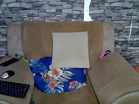 Naughtyy xx online show from 04-23-26, 03:58