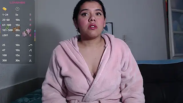 agata 22 online show from 11-18-25, 03:23