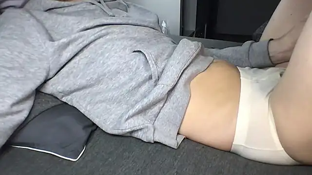 Snapshot of Thomas_lovetolicku chatting on 11-11-25, 03:23 Thomas lovetolicku online show from 11-11-25, 03:23