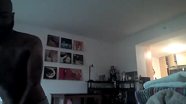 Snapshot of Horus0027 chatting on 01-17-26, 04:54 Horus0027 online show from 01-17-26, 04:54