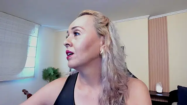 maylin yung online show from 09-16-25, 11:55