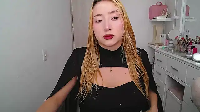 Barbie girl 69 online show from 07-07-26, 08:57