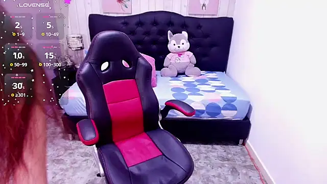 julieth love  online show from 11-13-25, 05:34