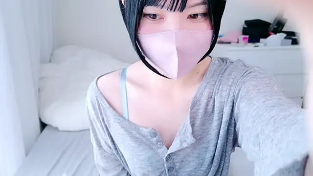 Snapshot of _HIKARU_ chatting on 03-17-25, 12:08 HIKARU online show from 03-17-25, 12:08