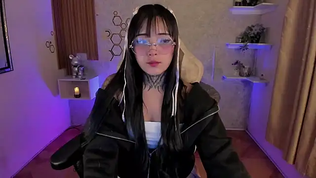 mia catt05 online show from 09-21-25, 07:32