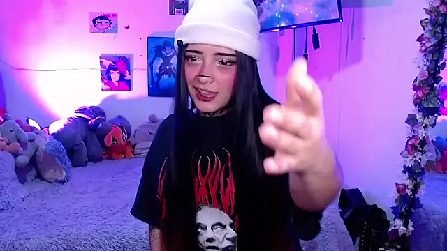 mia catt05 online show from 07-05-26, 05:03