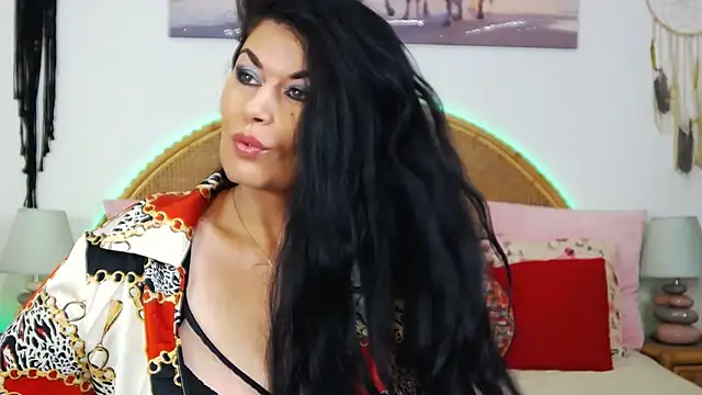 Snapshot of EllenGrace chatting on 02-11-25, 10:50 EllenGrace online show from 02-11-25, 10:50