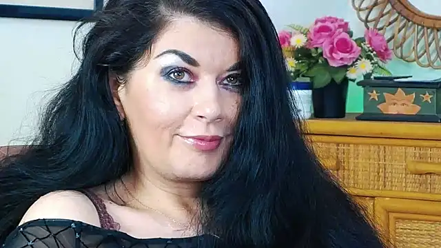 Snapshot of EllenGrace chatting on 02-24-25, 02:19 EllenGrace online show from 02-24-25, 02:19