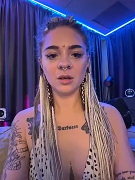 RollingGirls online show from 03-22-26, 01:03