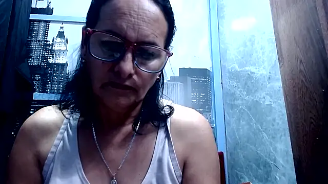 Nastylatinaxxx online show from 06-28-26, 12:44