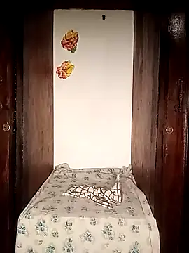 Snapshot of The-Peach-Flexer chatting on 09-26-25, 09:08 The-Peach-Flexer online show from 09-26-25, 09:08