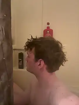 Snapshot of CreamyAustin chatting on 03-09-25, 09:46 CreamyAustin online show from 03-09-25, 09:46