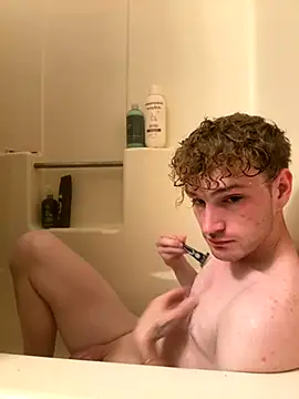 Snapshot of CreamyAustin chatting on 09-16-25, 12:55 CreamyAustin online show from 09-16-25, 12:55