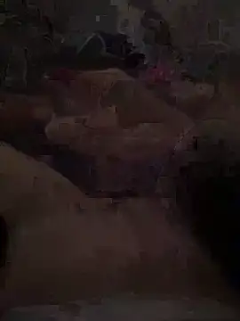 Snapshot of przystojniaczek30 chatting on 12-20-25, 07:21 przystojniaczek30 online show from 12-20-25, 07:21