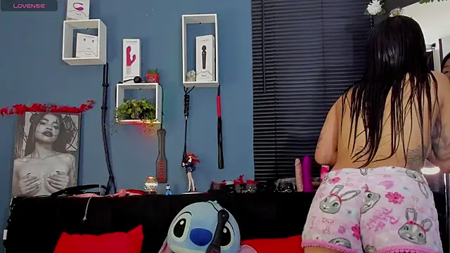 Alaia Asuka online show from 01-07-25, 03:12