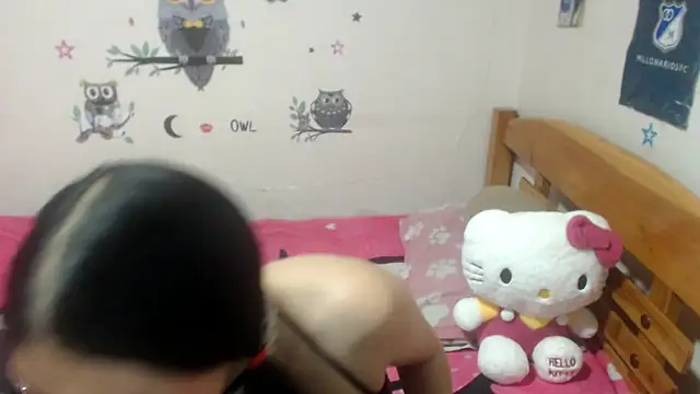 montthbluee online show from 11-26-25, 04:57