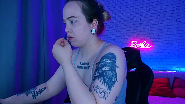 Snapshot of -Stacyy- chatting on 07-10-26, 10:07 -Stacyy- online show from 07-10-26, 10:07