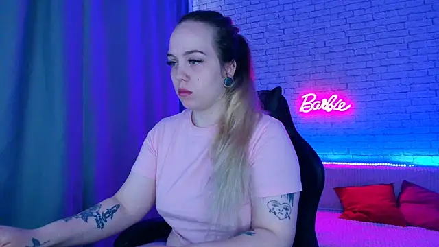 Snapshot of -Stacyy- chatting on 07-23-26, 08:23 -Stacyy- online show from 07-23-26, 08:23