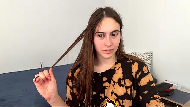 AliceKolltt online show from 04-18-26, 08:40