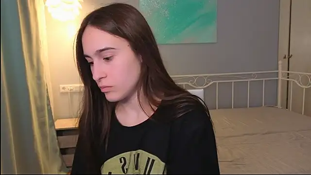 AliceKolltt online show from 07-20-26, 10:39