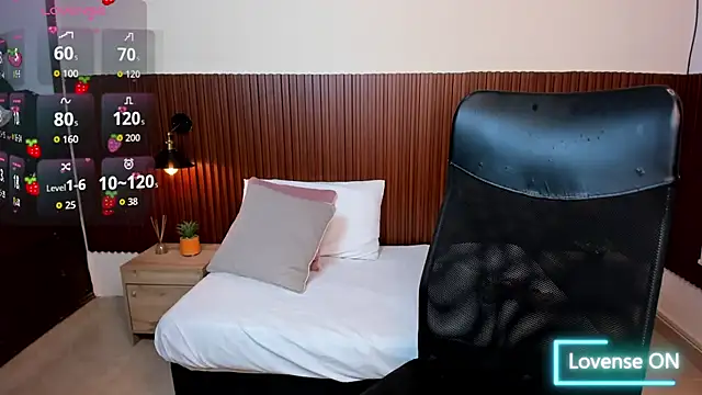 Aabby lee online show from 09-28-25, 07:19