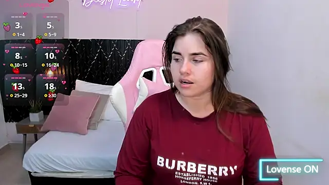 Aabby lee online show from 11-17-25, 08:03