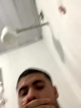 Snapshot of Casal_Safado_ chatting on 10-04-25, 08:40 Casal Safado online show from 10-04-25, 08:40