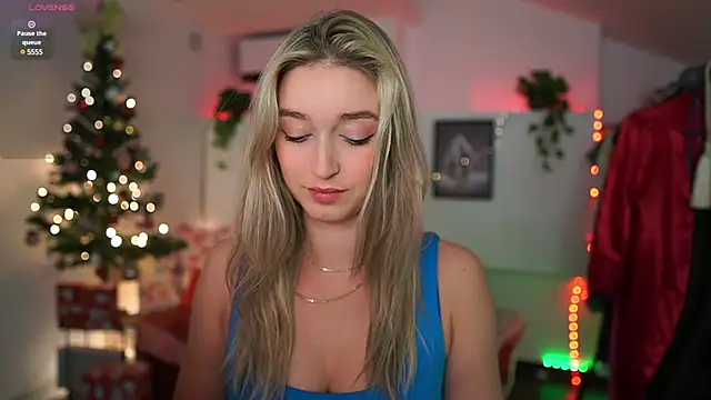 Snapshot of Alexis___Texas chatting on 12-28-24, 10:23 Alexis Texas online show from 12-28-24, 10:23