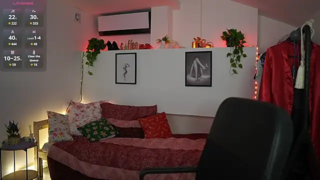 Snapshot of Alexis___Texas chatting on 01-08-25, 11:52 Alexis Texas online show from 01-08-25, 11:52