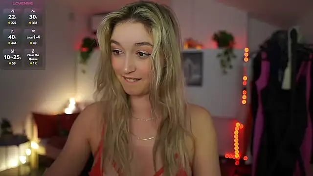 Snapshot of Alexis___Texas chatting on 01-25-25, 02:14 Alexis Texas online show from 01-25-25, 02:14