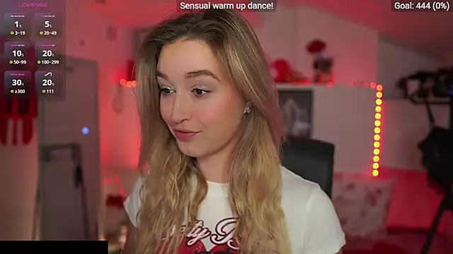 Snapshot of Alexis___Texas chatting on 11-05-25, 07:25 Alexis Texas online show from 11-05-25, 07:25