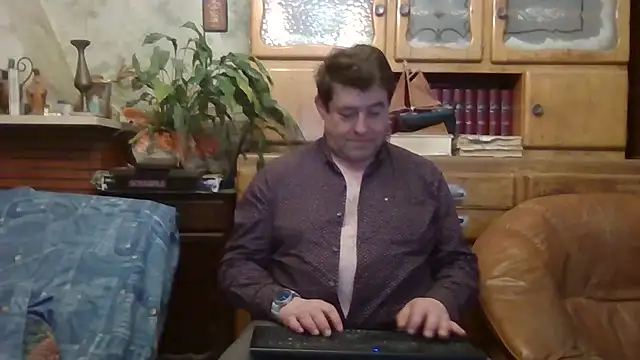 sympatrique online show from 02-14-25, 08:48