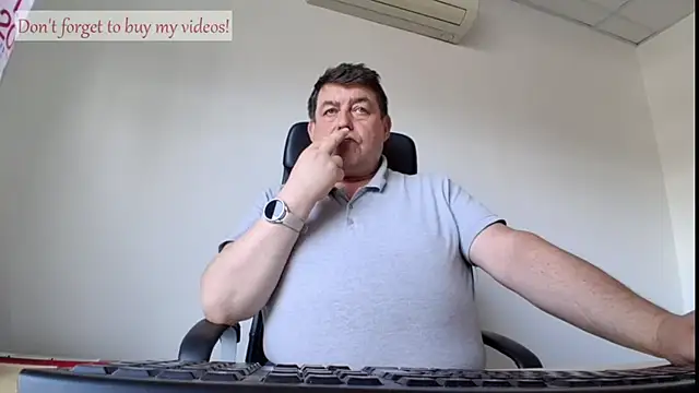 Snapshot of sympatrique chatting on 07-20-26, 03:36 sympatrique online show from 07-20-26, 03:36