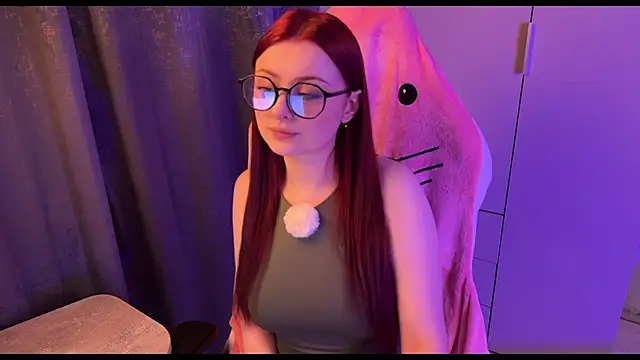 RozieRose online show from 11-05-25, 06:02