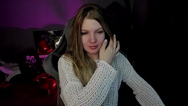 Snapshot of lily_williamss chatting on 03-11-25, 11:48 lily williamss online show from 03-11-25, 11:48